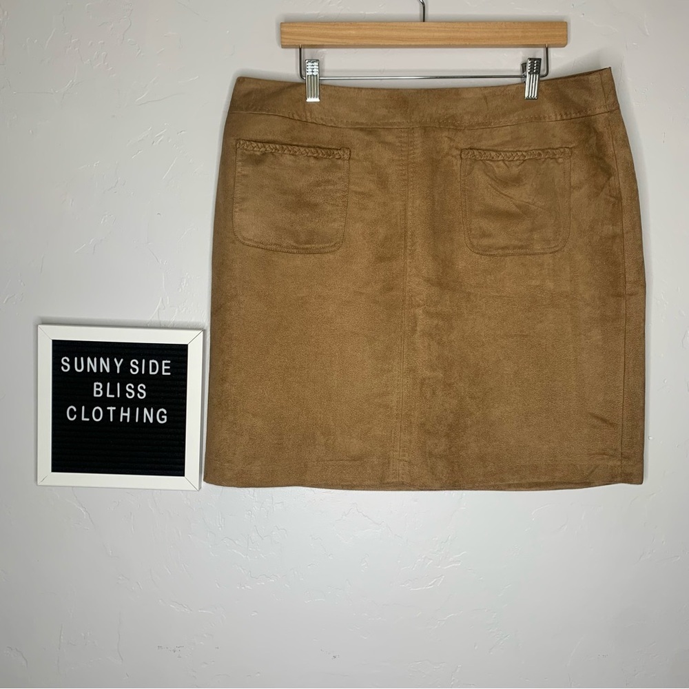 Cato Tan Faux Suede Mini Skirt Front Pockets Size 16 *NWOTS*
